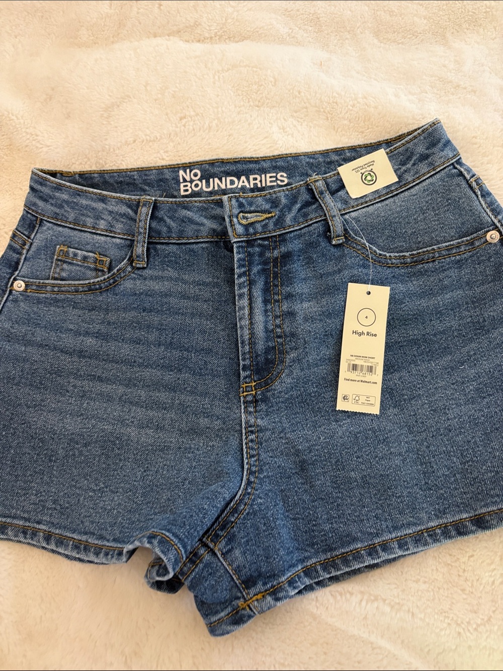 No Boundaries High-Rise Jean Shorts - Medium Blue
